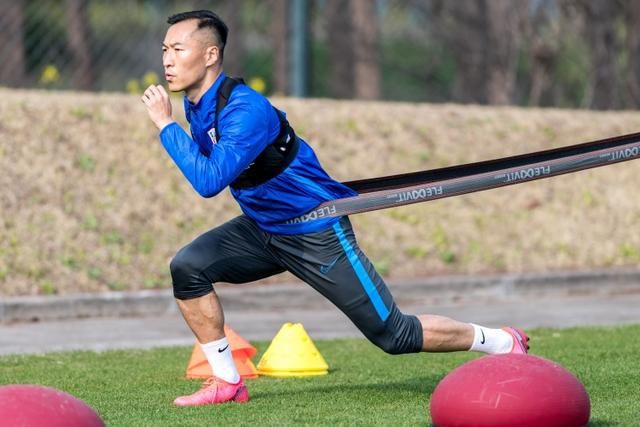 国产日本三级在线播放线观看