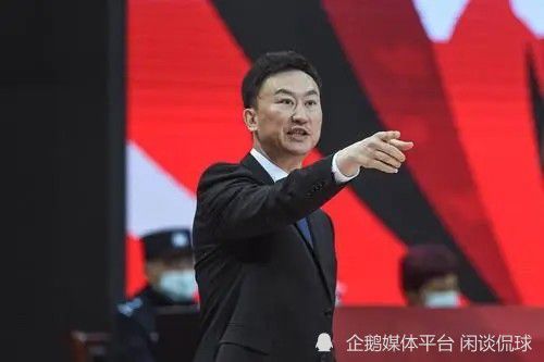 学生的母亲第一个性爱日